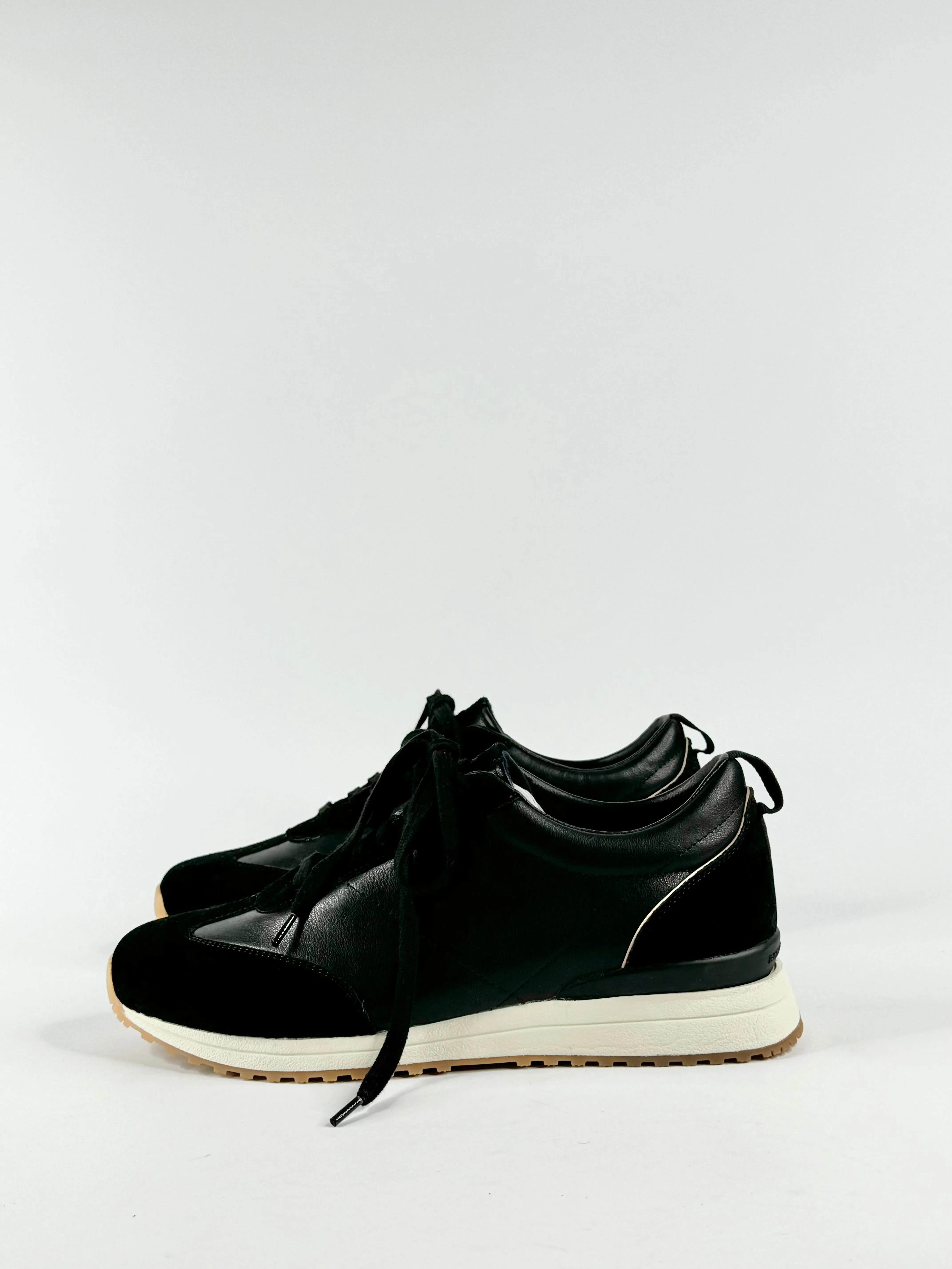 Bared Black 'Saker 2' Leather & Suede Sneaker - EU40