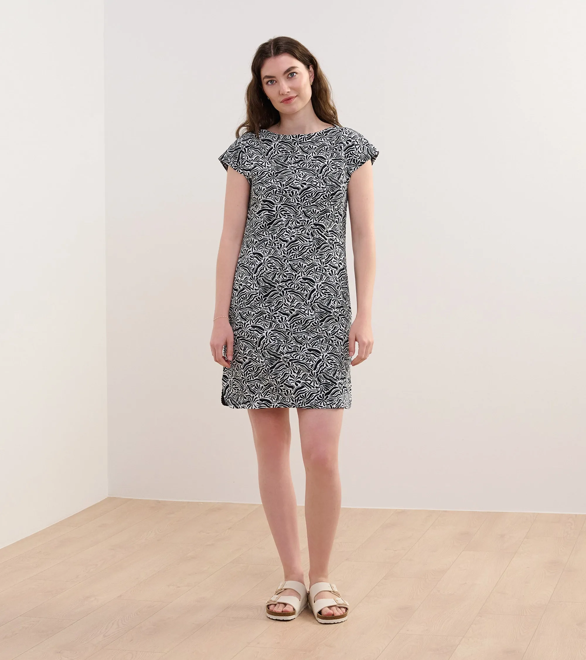 Capri Dress - Groovy Flowers