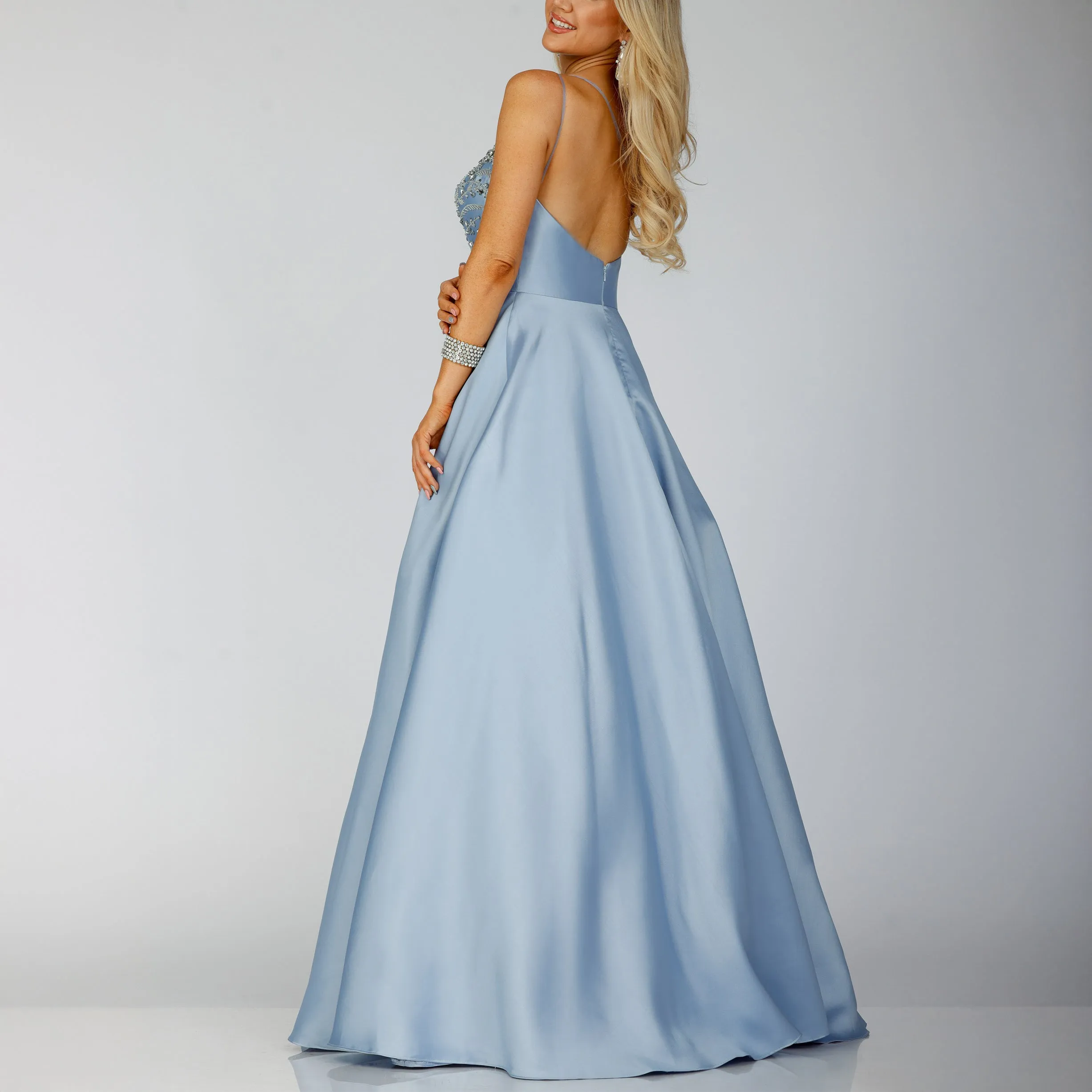 Elegant One-Shoulder Lace Applique Ballgown
