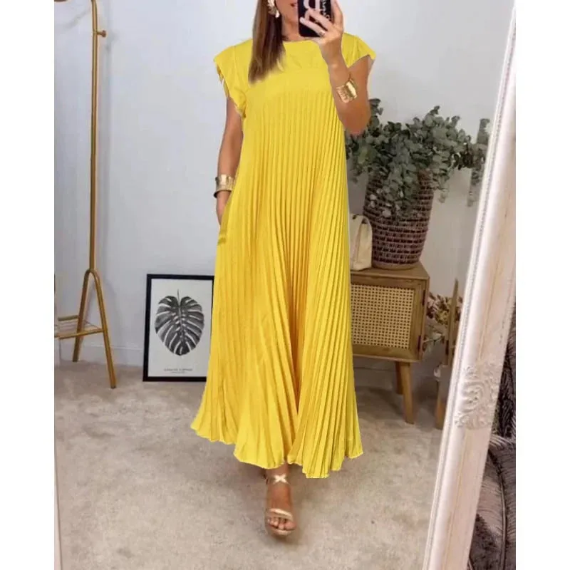Elegant Pleated Maxi Dress | Flowy & Chic