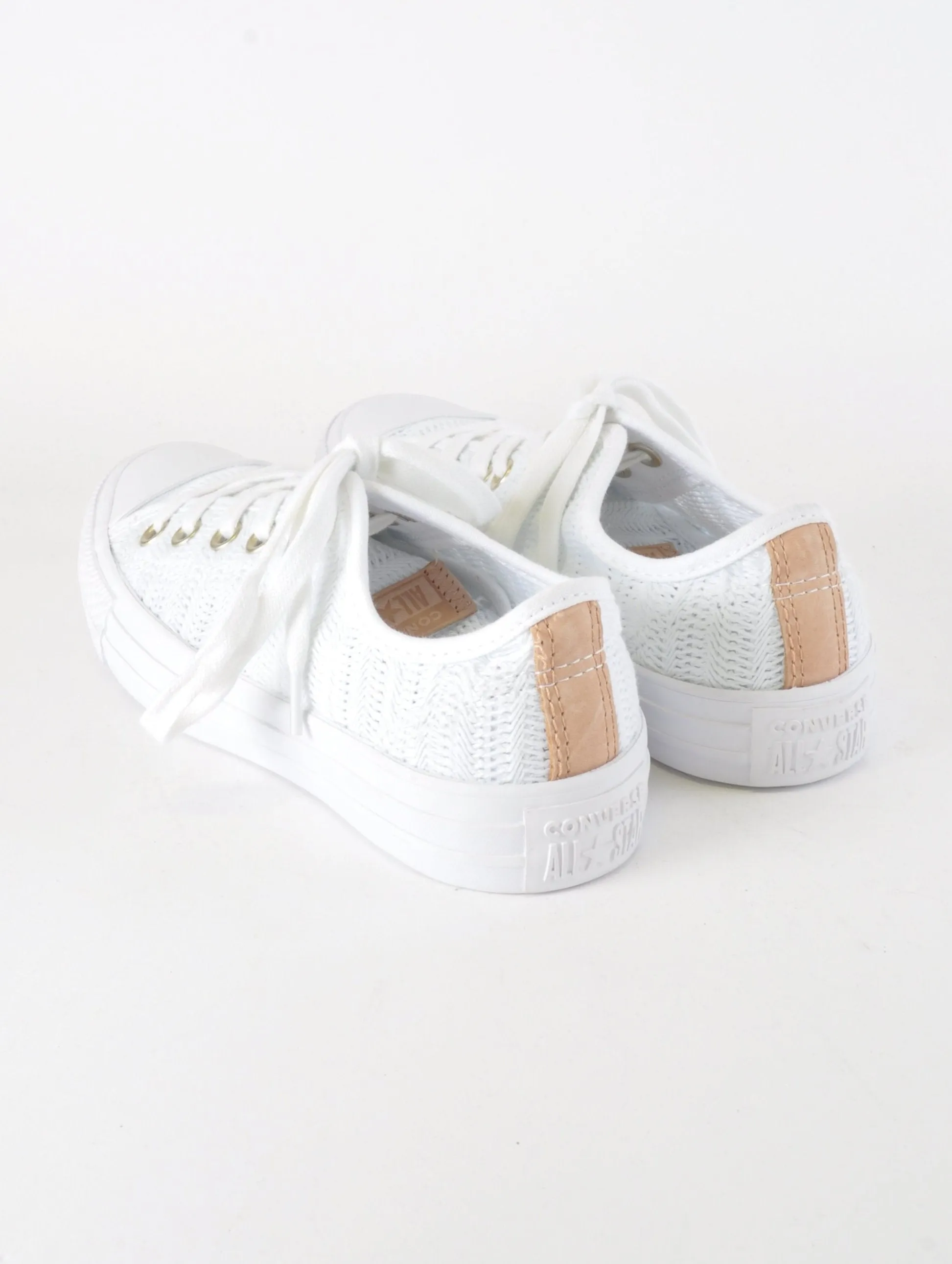 White Knitted Lowtop Converse - New But Imperfect