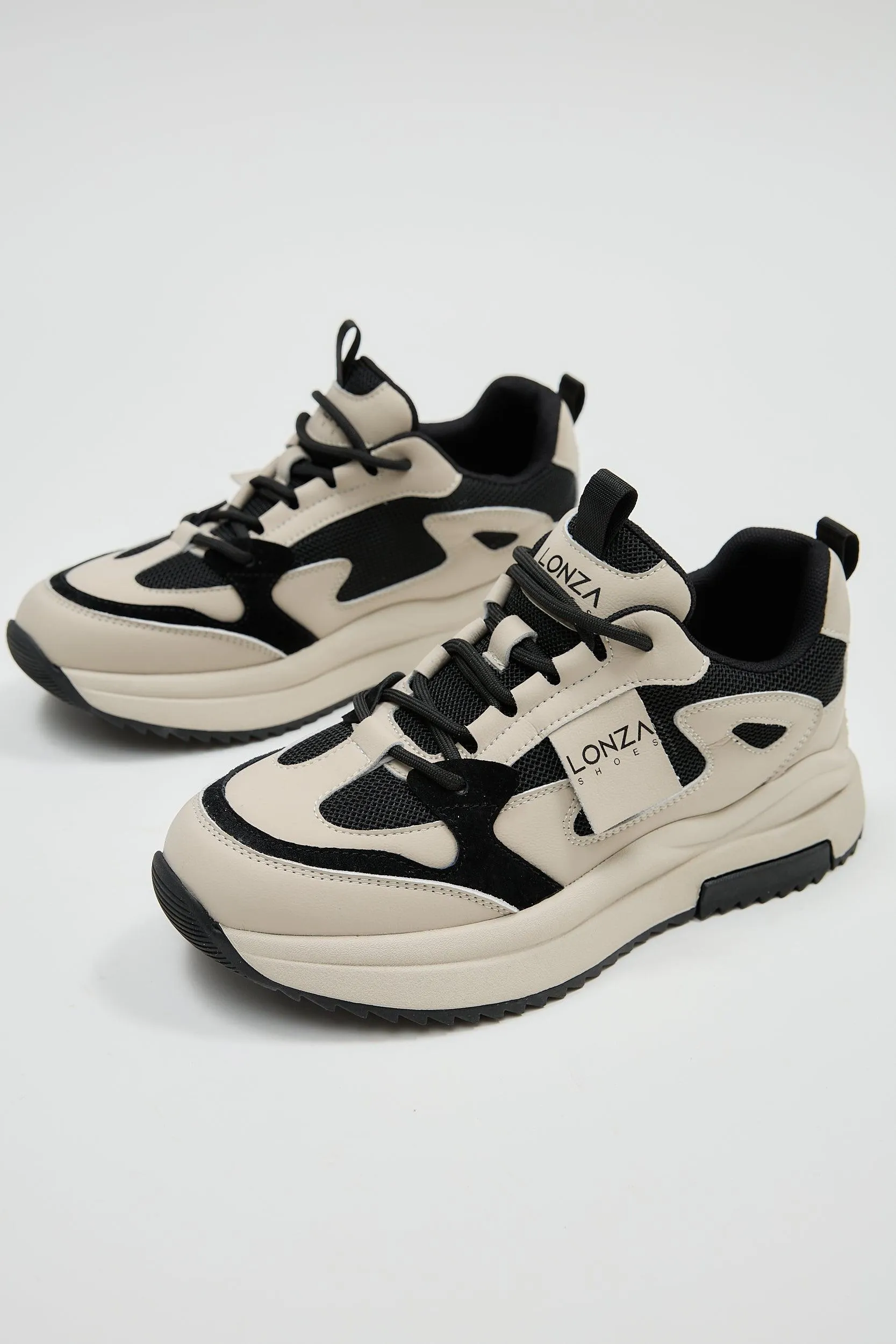 Wind Black