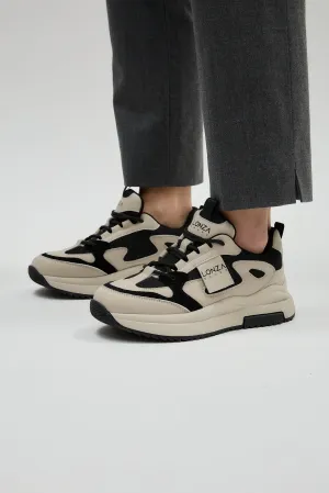 Wind Black