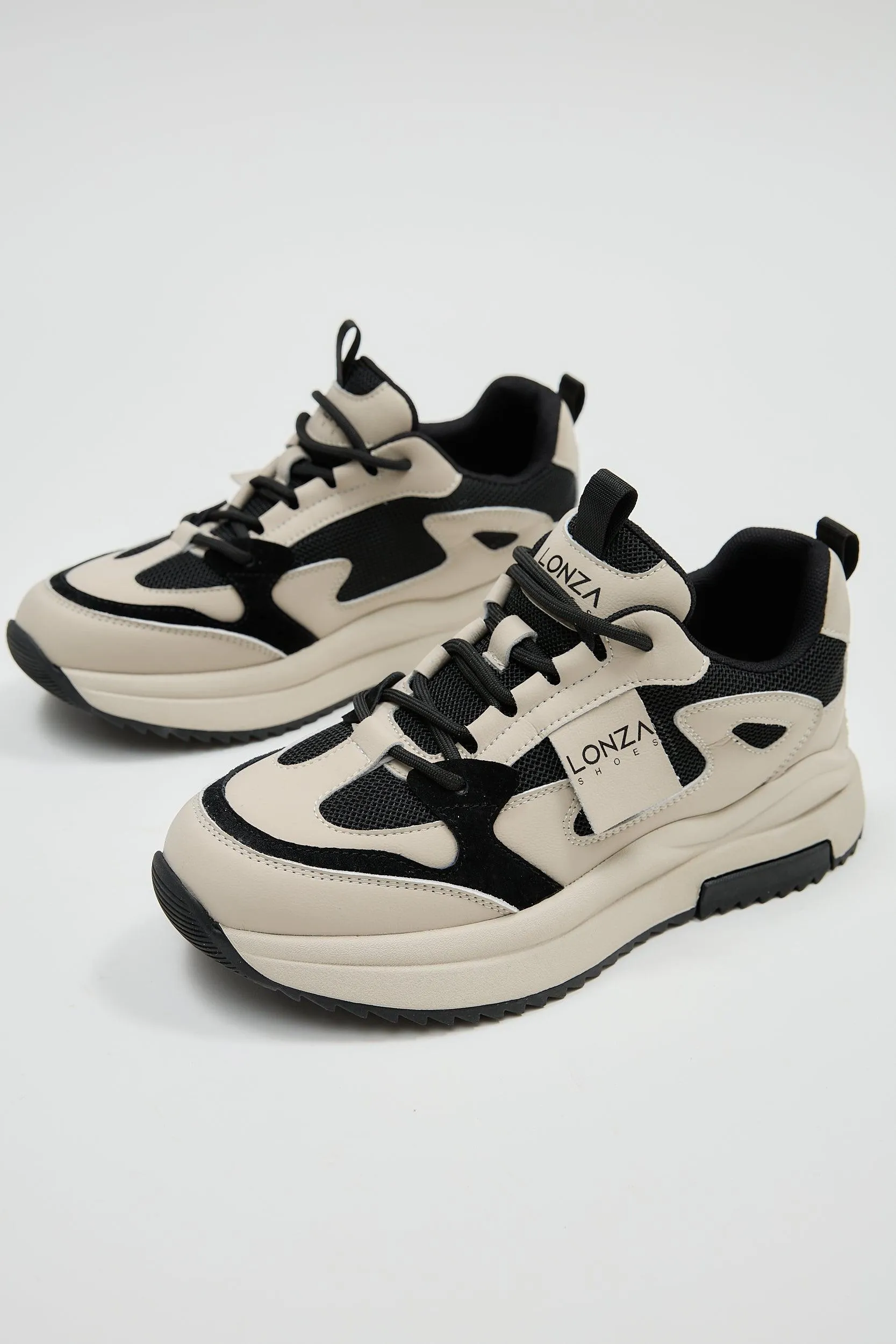 Wind Black