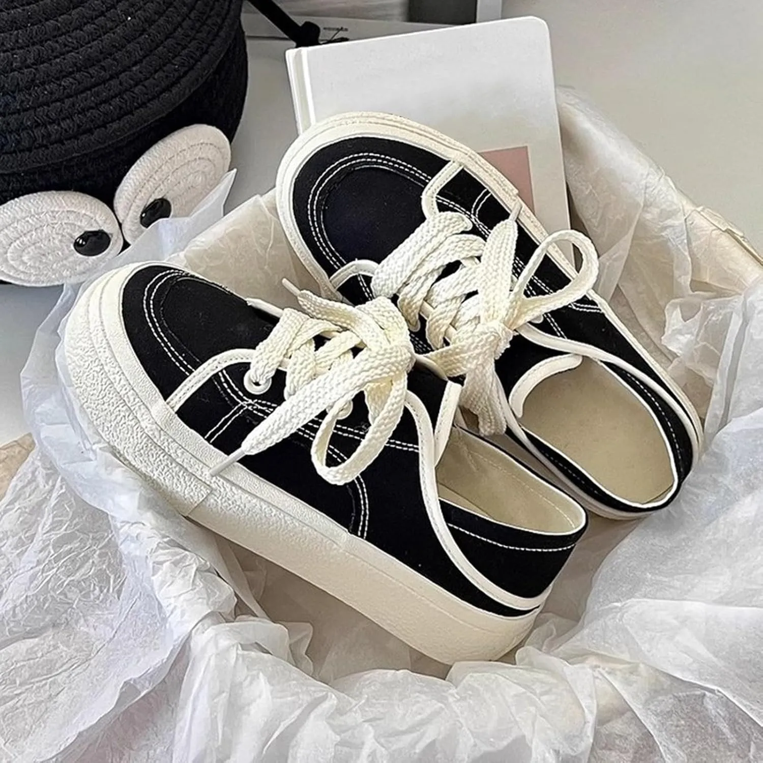 Women Gym Shoes Fashion Thick Sole Casual Sneakers Non Slip Comfortable Walking Athletic Shoes Slip On Tennis Shoes