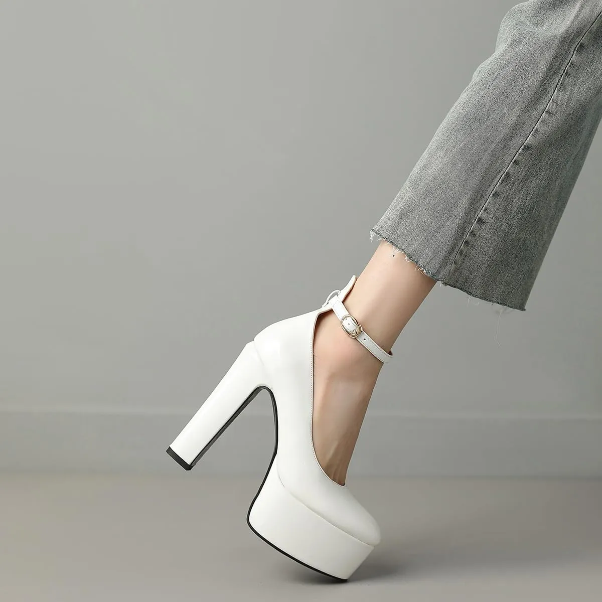 Womens Ankle Strap Thick Heel Platform Pumps Round Toe Block Heels Prom Pumps Buckles Flatform Dress Shoes