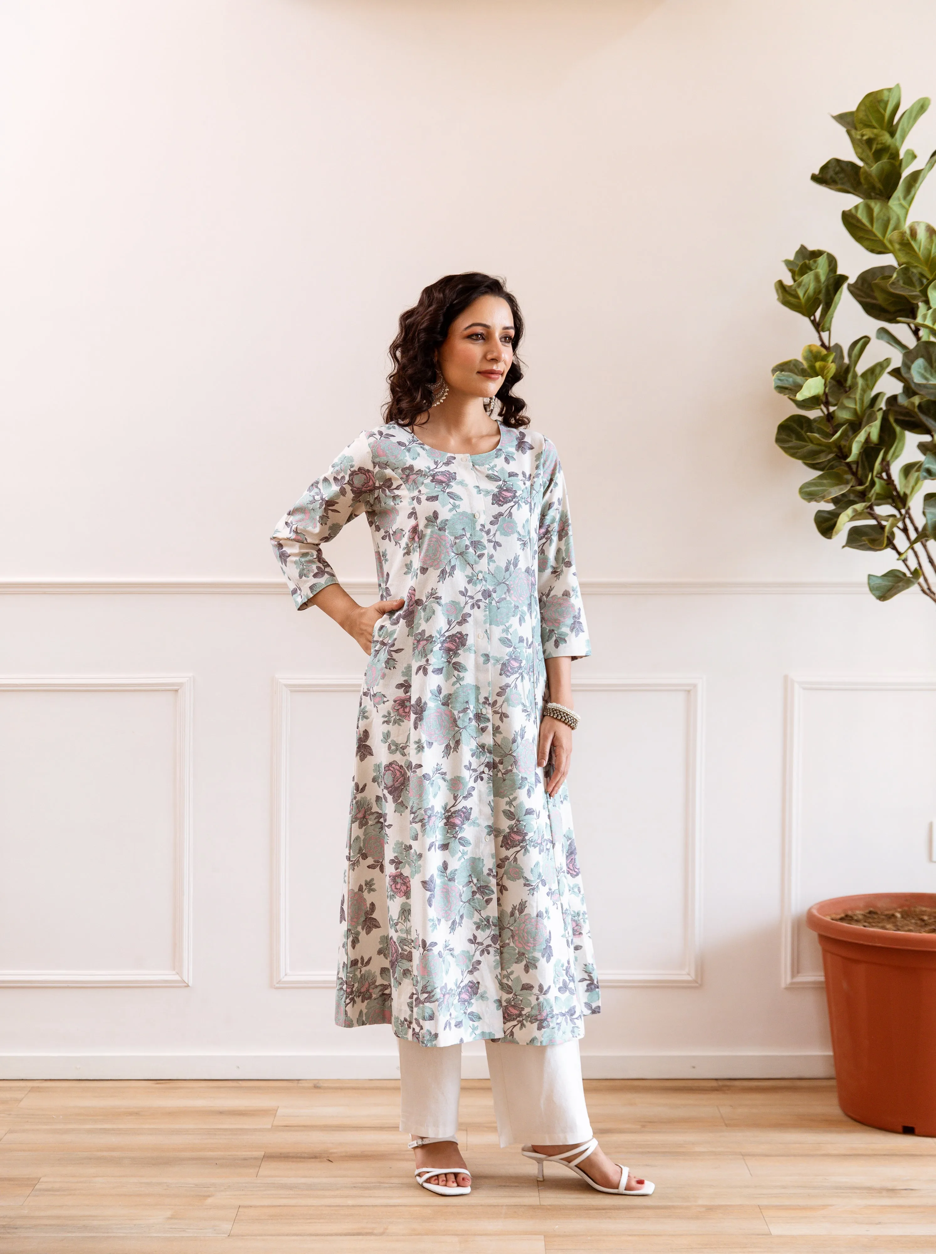 Women's Cream Cotton Flex Kurta Pant Set